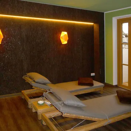 Berktold Apartment *
